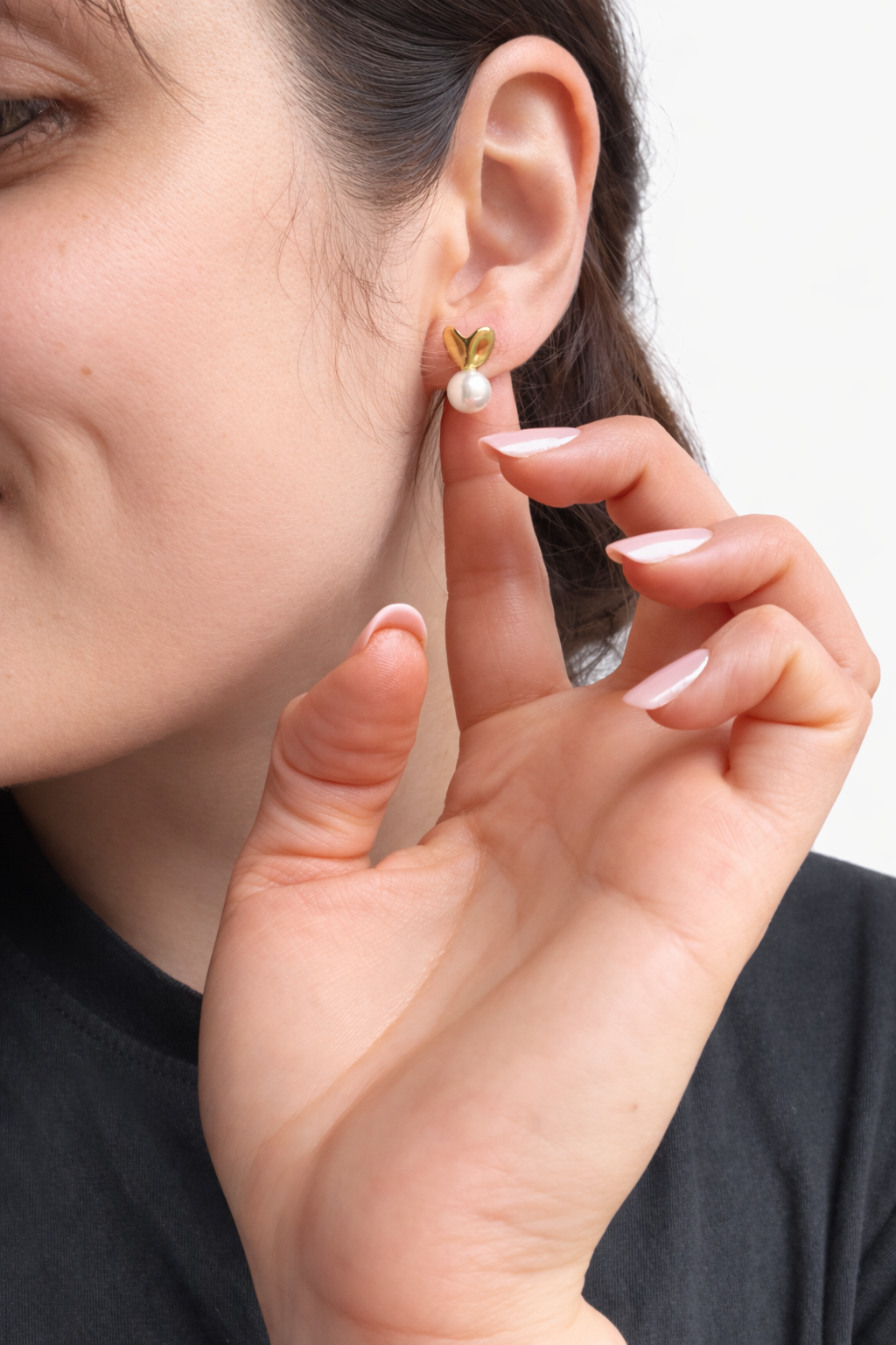 Pearl Heart Drop Earrings